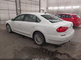 Volkswagen Passat 1.8T Se 1VWBT7A3XGC011658 photo