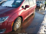 Chrysler Pacifica Touring L 2C4RC1BG4JR111558 снимка