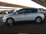 Nissan Versa 1.8S 3N1BC13E39L423820 снимка