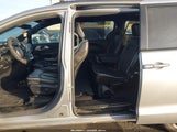 Chrysler Pacifica Limited 2C4RC1GG1JR358450 снимка