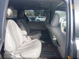 Toyota Sienna Xle V6 8 Passenger 5TDYK3DC4DS337745 photo