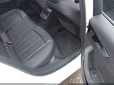 Audi A4 Premium Plus 45 Tfsi S Line Quattro S Tronic WAUEAAF45RN006537 снимка