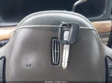 Lincoln Continental 1LNHM97V12Y614570 снимка