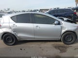 Toyota Prius C One JTDKDTB39E1568836 снимка