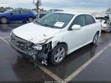 Toyota Corolla S 5YFBU4EEXDP104578 fotografie