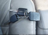 Lincoln Town Car Signature 1LNHM81V56Y624527 снимка