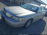 Lincoln Town Car Signature 1LNHM81V56Y624527 fotografie