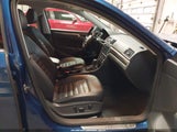 Volkswagen Passat 1.8T Sel Premium 1VWCT7A33HC073036 photo