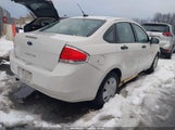 Ford Focus S 1FAHP3EN2AW266175 снимка