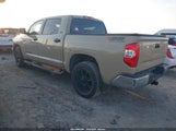 Toyota Tundra Sr5 5.7L V8 5TFEY5F19JX243066 fotografie