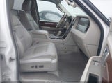 Lincoln Navigator 5LMJJ2J54DEL03615 снимка