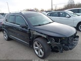 Volkswagen Tiguan R-Line WVGBV3AX4EW021313 photo