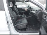 Volvo Xc40 T5 Momentum YV4162UK9M2471033 fotografie
