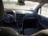 Chevrolet Trax Ls 3GNCJKSB4KL380008 снимка