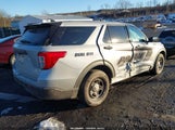 Ford Police Interceptor Utility 1FM5K8AB2NGA00090 снимка