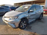 Toyota Rav4 Xle JTMWFREV2JJ197752 снимка