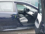 Toyota Corolla Le 5YFB4MDE9PP060322 снимка