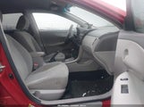 Toyota Corolla Le 2T1BU4EE2AC365246 fotografie
