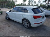 Audi Q5 45 Premium WA1BNAFY0K2048306 снимка