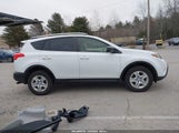 Toyota Rav4 Le JTMBFREV9FD144793 снимка