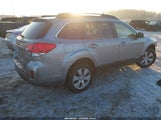Subaru Outback 2.5I Premium 4S4BRBCC5A3343317 снимка
