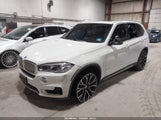 BMW X5 xDrive35I 5UXKR0C58J0X92954 fotografie