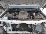 Toyota Tundra Sr 4.6L V8 5TFUM5F13EX058668 fotografie