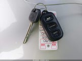 Toyota Camry Le JTDBE32K530242054 снимка