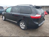 Toyota Sienna Le 8 Passenger 5TDKZ3DC4KS018893 photo