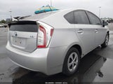 Toyota Prius Three JTDKN3DU1F0456171 снимка