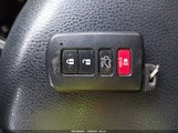 Toyota Rav4 Xle JTMRFREV7JJ176845 снимка