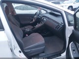 Toyota Prius Two JTDKN3DUXD5563963 снимка