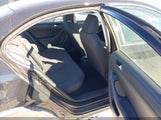 Volkswagen Jetta 2.0L S 3VW2K7AJ0DM218569 снимка