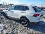 Volkswagen Tiguan 2.0T Se 3VV2B7AXXNM091775 fotografie