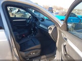 Audi Q3 2.0T Premium Plus WA1BFCFSXGR018930 снимка