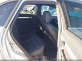 Audi Q3 2.0T Premium Plus WA1BFCFSXGR018930 снимка