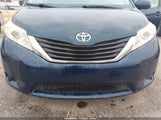 Toyota Sienna Le V6 5TDKK3DC8BS144744 снимка