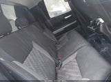 Toyota Tundra Sr5 5.7L V8 5TFUY5F15JX743012 fotografie