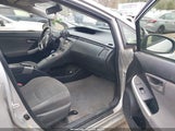 Toyota Prius Two JTDKN3DU6F1901238 снимка