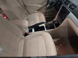 Volkswagen Passat 2.5L Se 1VWBH7A33CC068974 снимка