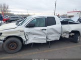 Toyota Tundra Grade 5.7L V8 5TFUW5F17AX117130 fotografie
