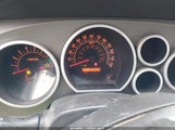 Toyota Tundra Grade 5.7L V8 5TFUW5F17AX117130 снимка