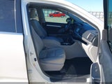 Toyota Highlander Le 5TDZARFH5KS045408 снимка
