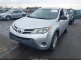 Toyota Rav4 Le JTMZFREV4FJ039806 снимка