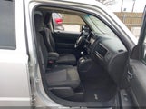 Jeep Patriot Latitude 1C4NJPFA3DD159010 снимка