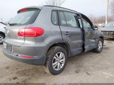 Volkswagen Tiguan S WVGAV7AX1FW596411 fotografie