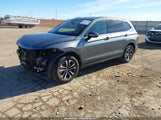 Volkswagen Tiguan 2.0T S 3VVRB7AX0RM136162 fotografie