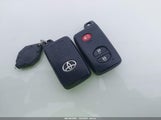 Toyota Prius Two JTDKN3DU9E0367222 снимка