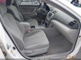 Toyota Camry Le 4T1BE46K17U542135 photo