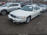 Lincoln Town Car Signature Limited 1LNHM82V56Y634358 fotografie